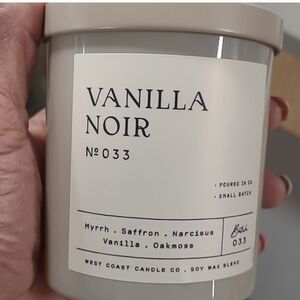 Vanilla Noir Scented Candle - 9oz